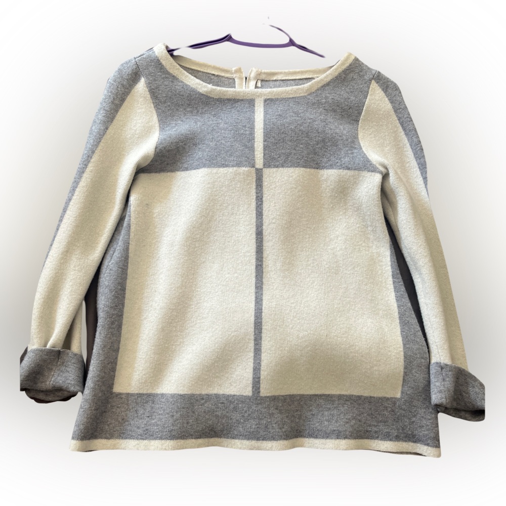 White and grey sweater